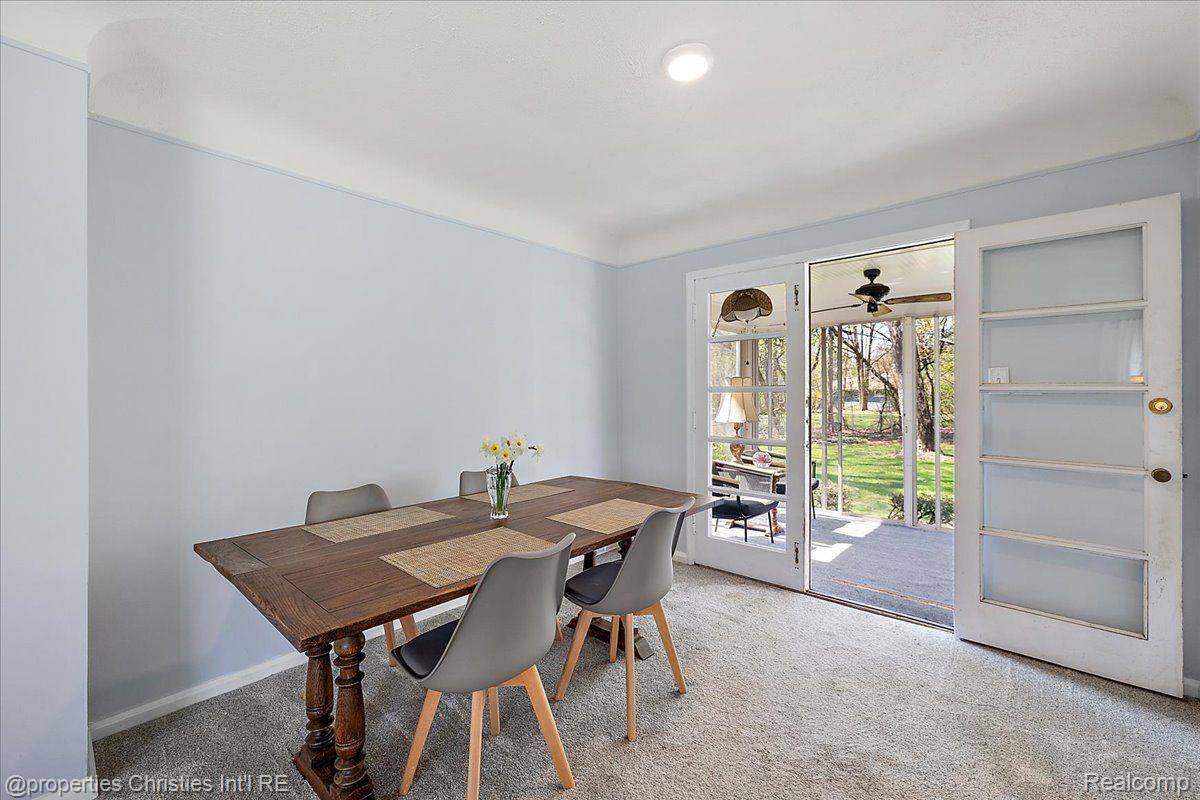 Lathrup Village, MI 48076,28077 Sunset BLVD W