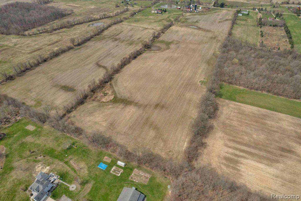 Dryden, MI 48428,VL Hollow Corners