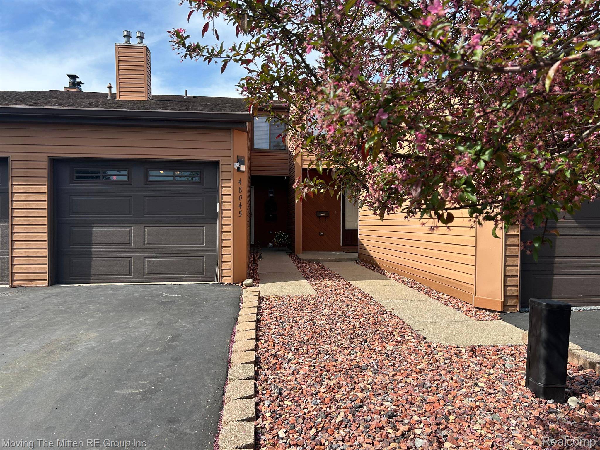 Van Buren, MI 48111,48045 BAYSHORE DR