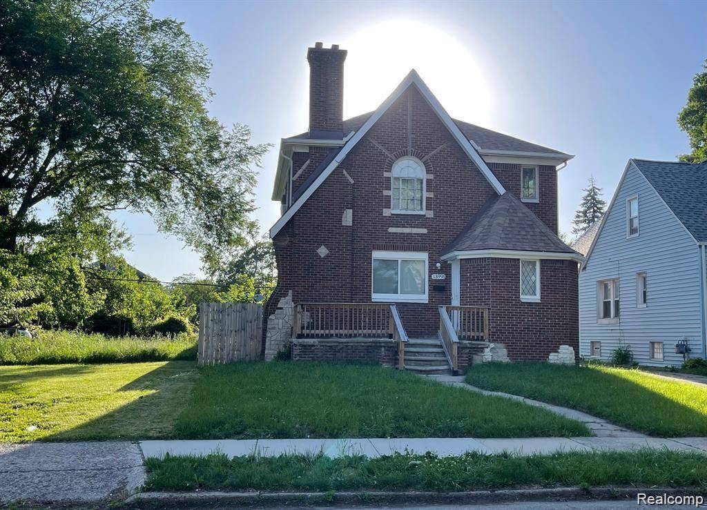 Detroit, MI 48227,13995 MONTROSE ST