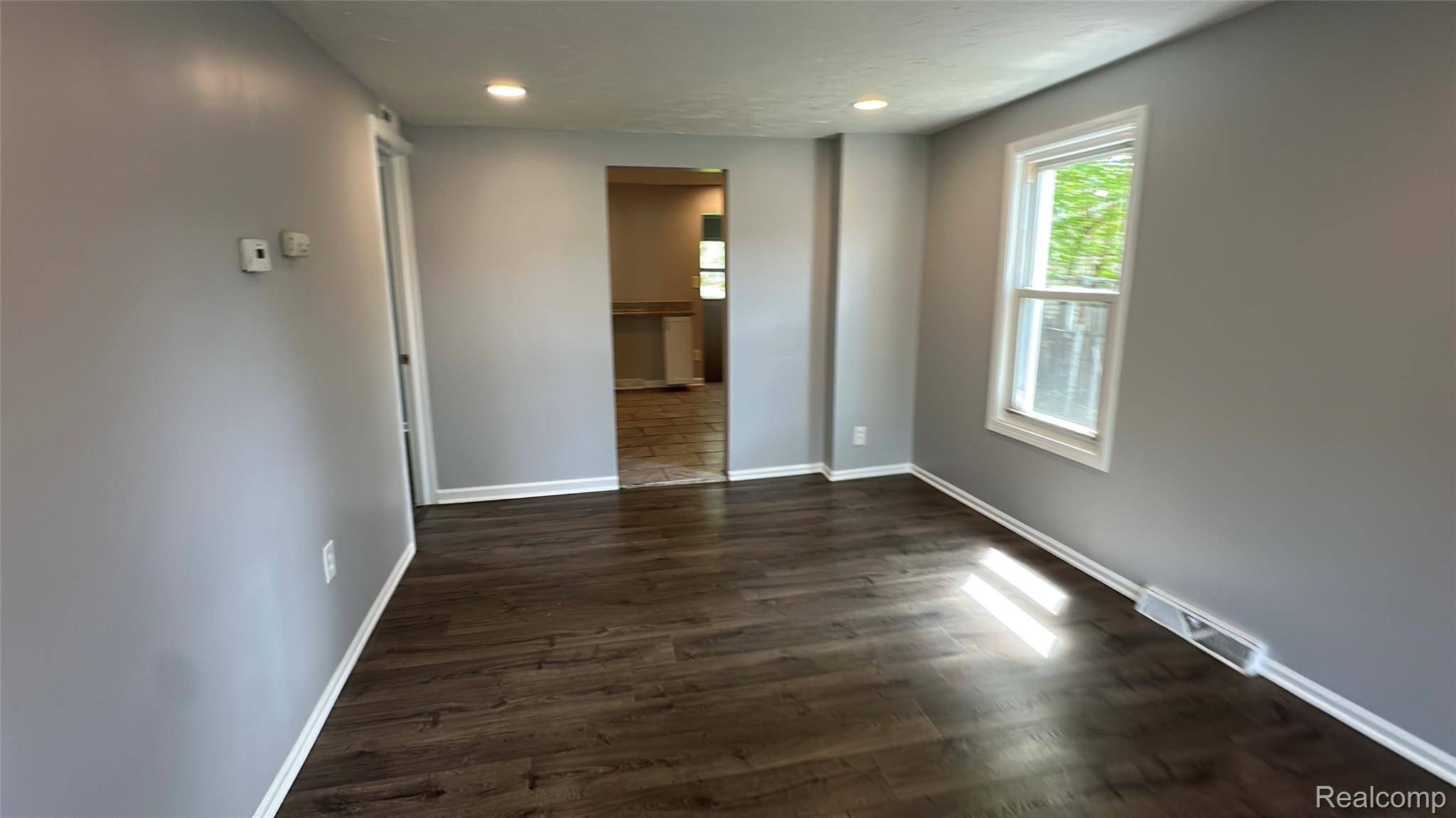 Warren, MI 48091,7520 Studebaker AVE