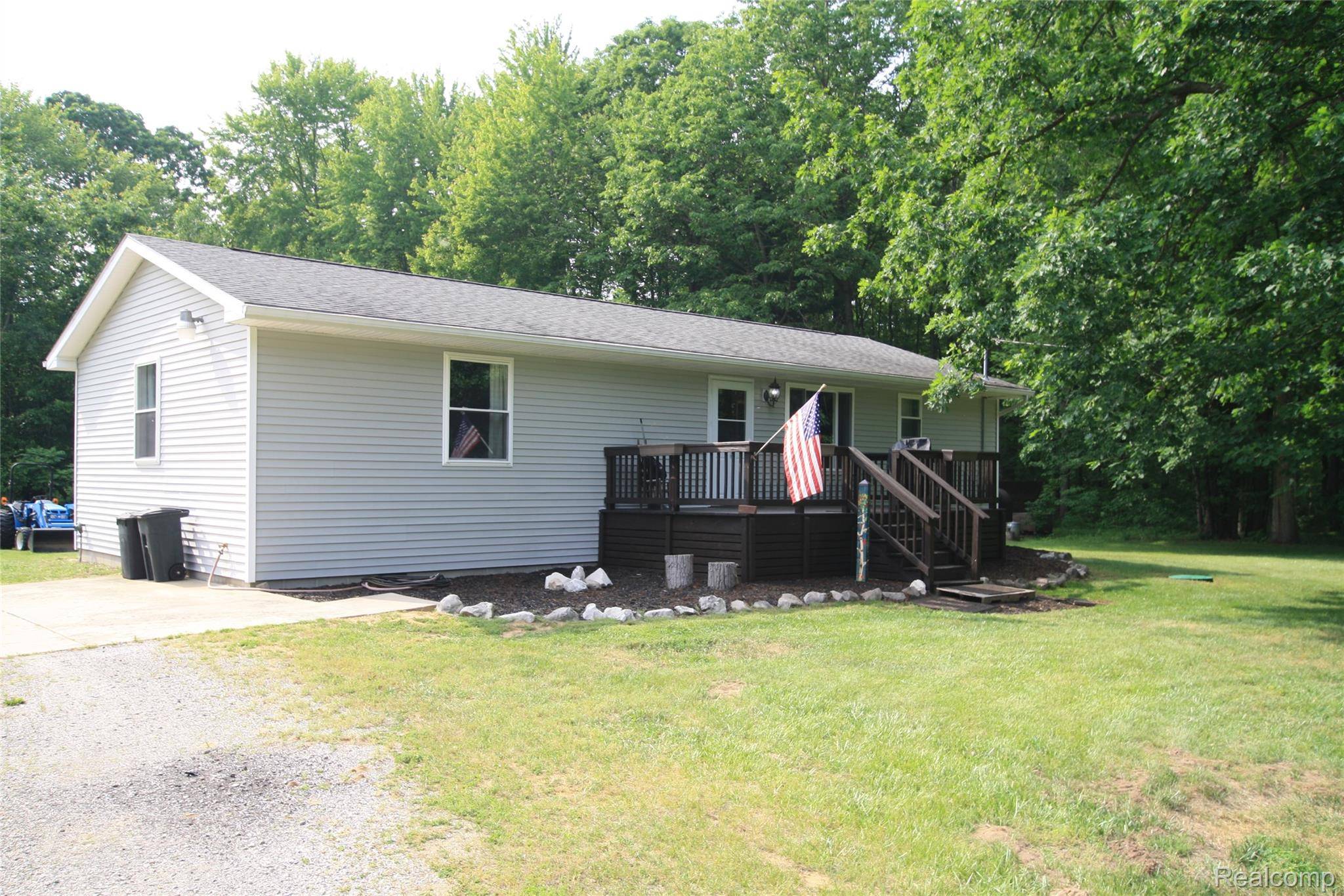 12850 East RD, Albee Township, MI 48417