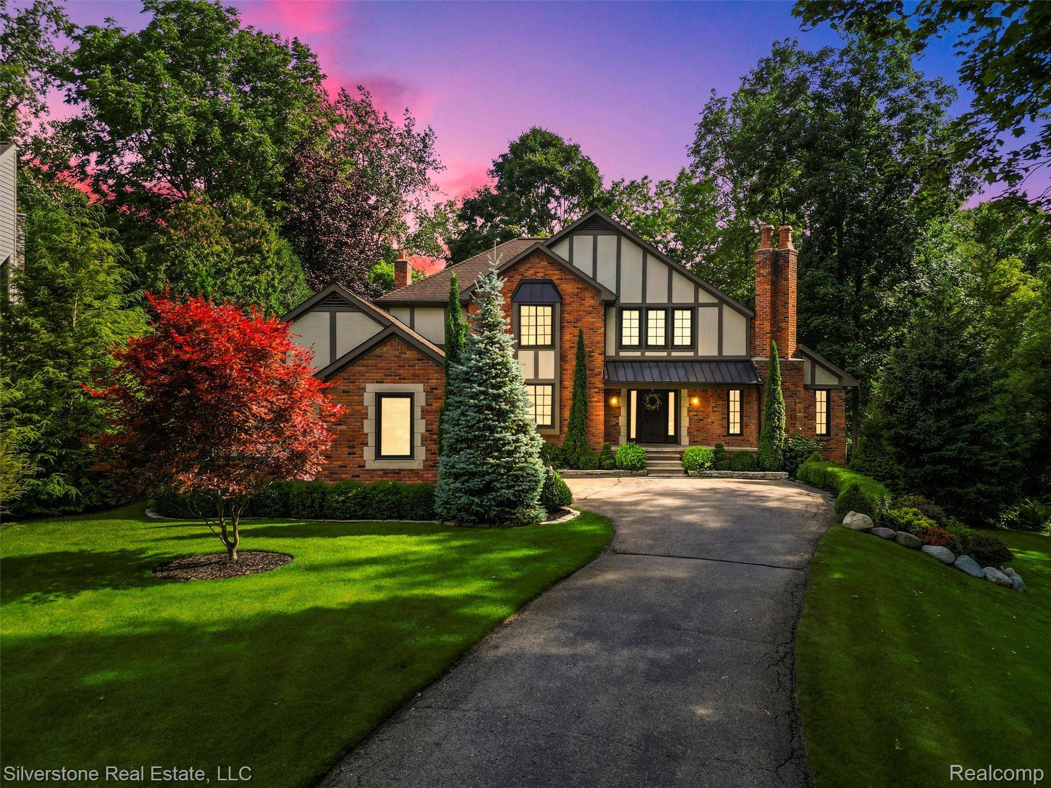 Rochester, MI 48306,1185 Bear Creek CT