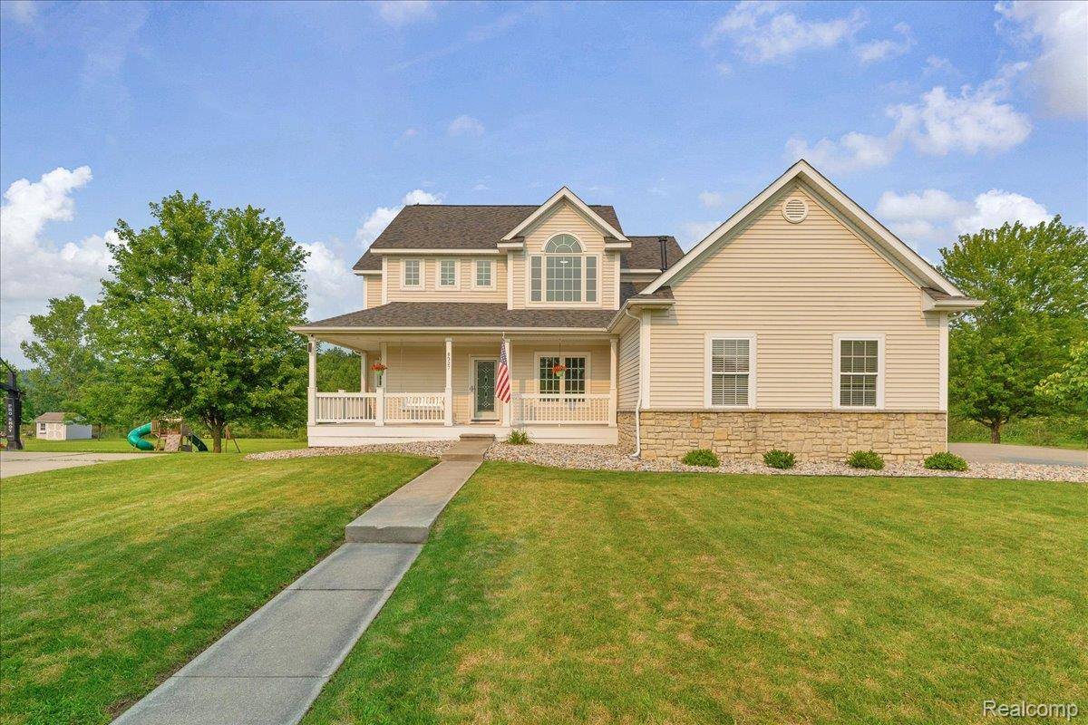 Grand Blanc, MI 48439,8327 Parkside DR