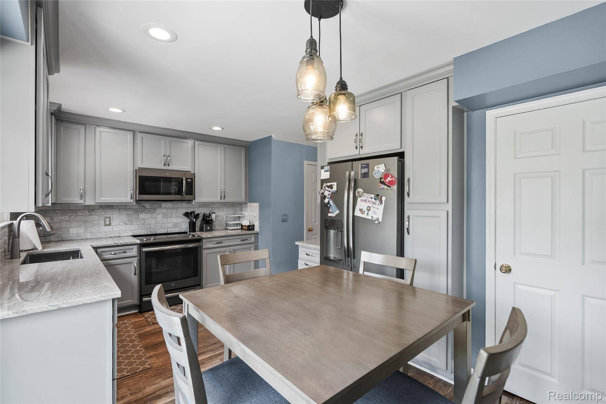 Rochester Hills, MI 48307,234 Whitney DR