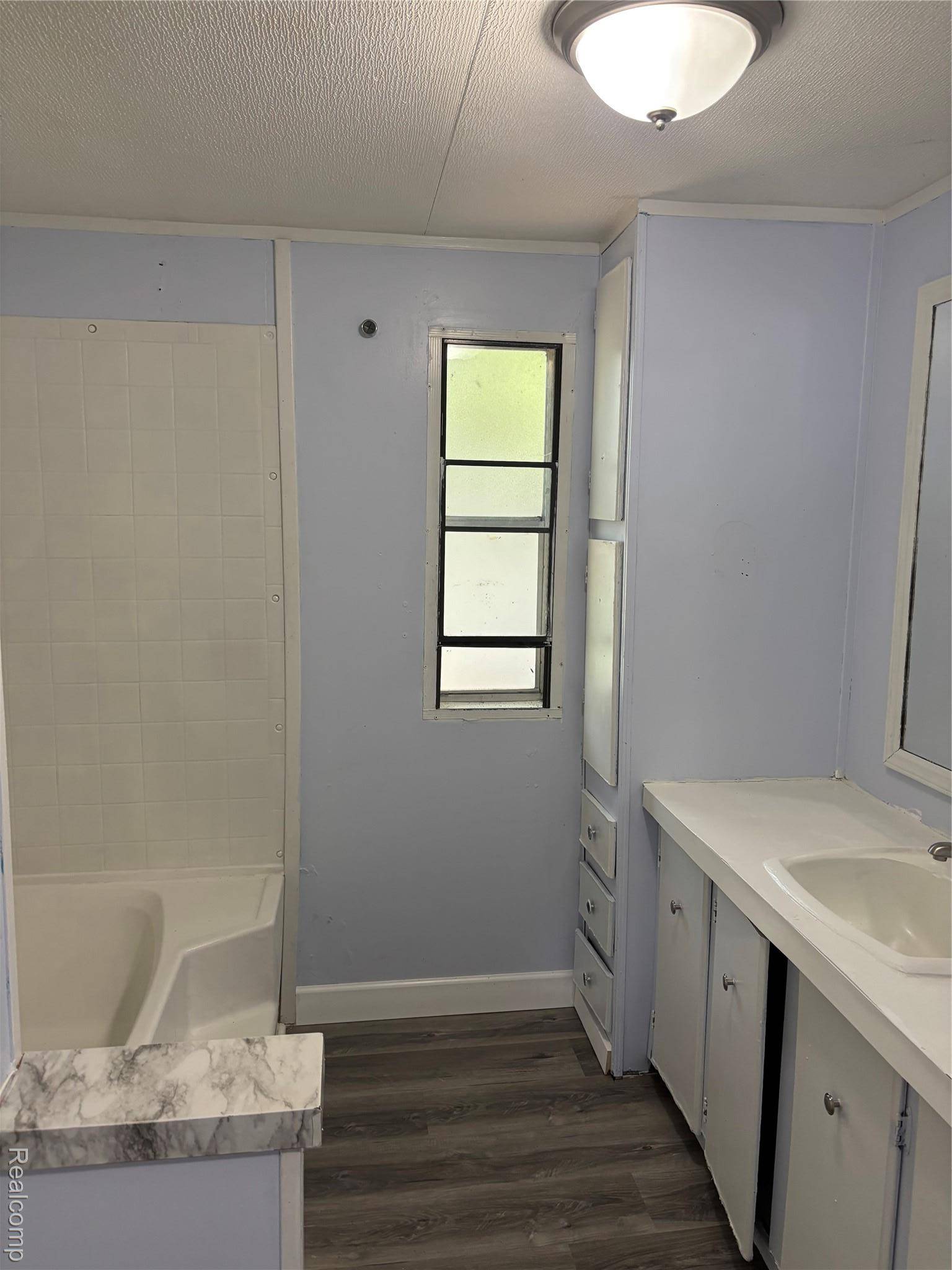 Burton, MI 48529,4493 Fenton Rd Lot 9