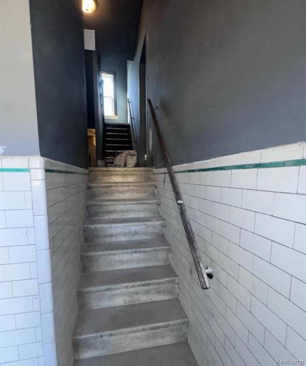 Detroit, MI 48213,8525 Maxwell ST