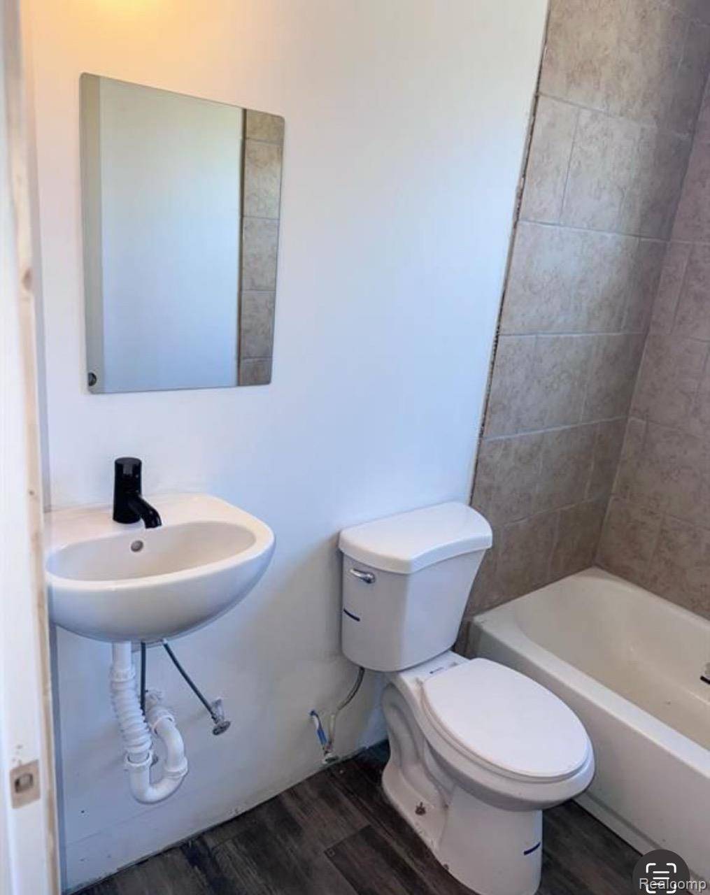 Detroit, MI 48213,8525 Maxwell ST