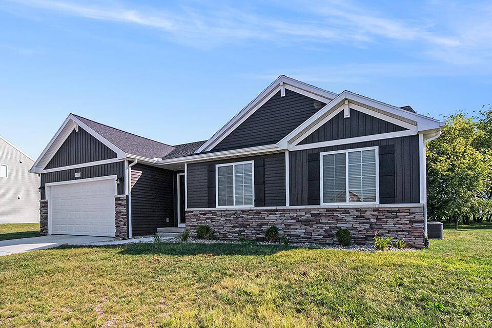 St. Joseph, MI 49085,1515 Prairie DR