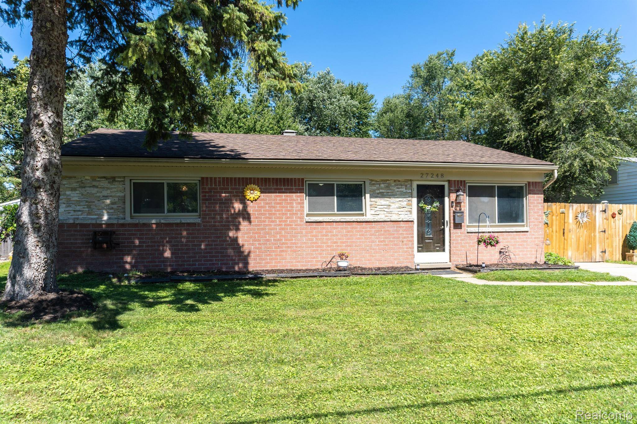 Taylor, MI 48180,27248 JOAN ST