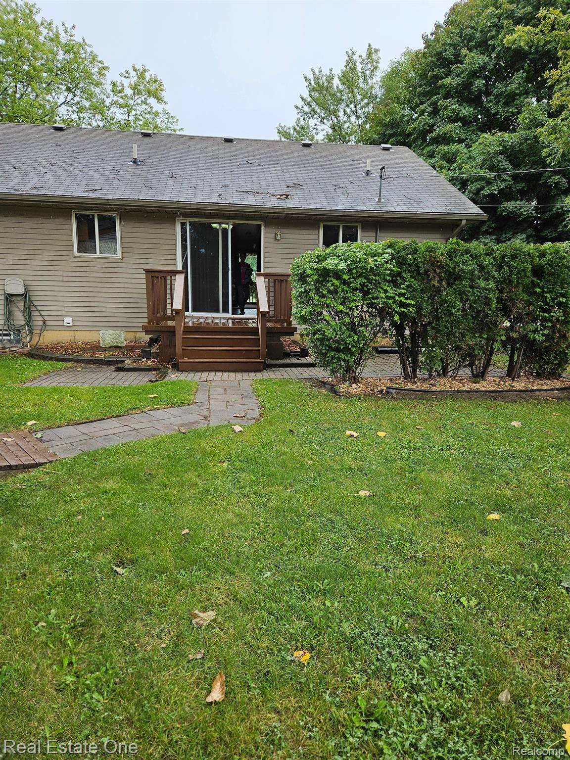 Auburn Hills, MI 48326,2407 E Phillips