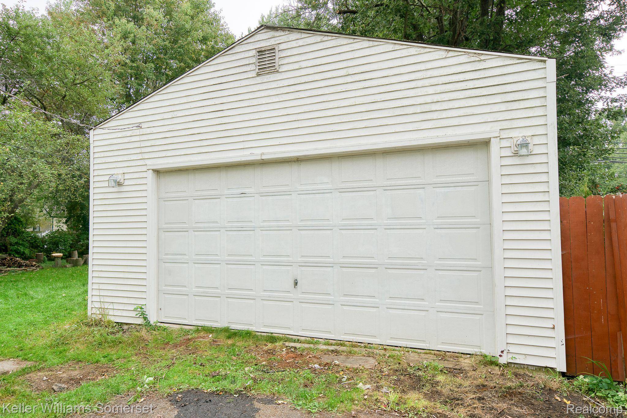 Taylor, MI 48180,25951 SUPERIOR RD