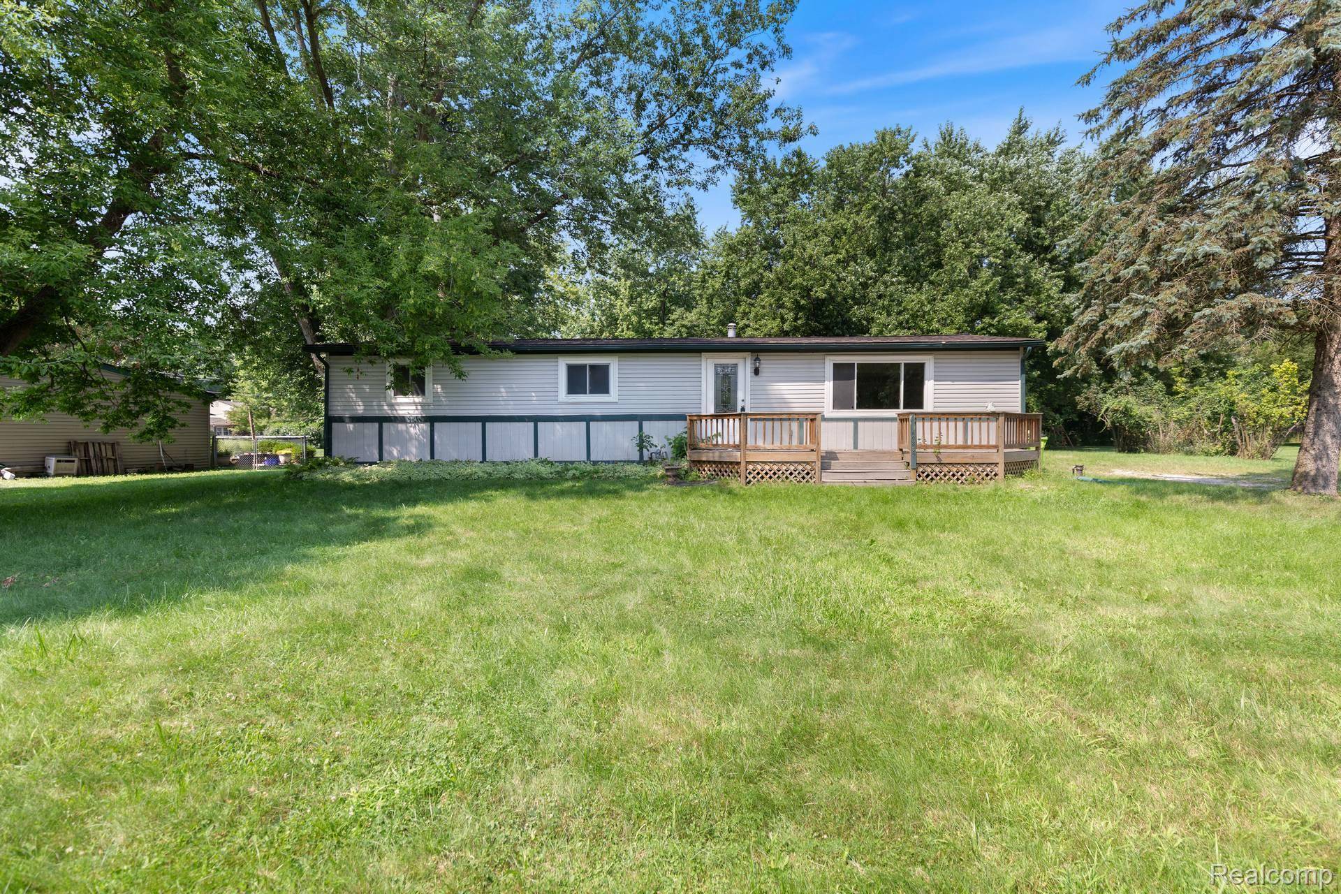 Rochester, MI 48306,60859 Eyster RD