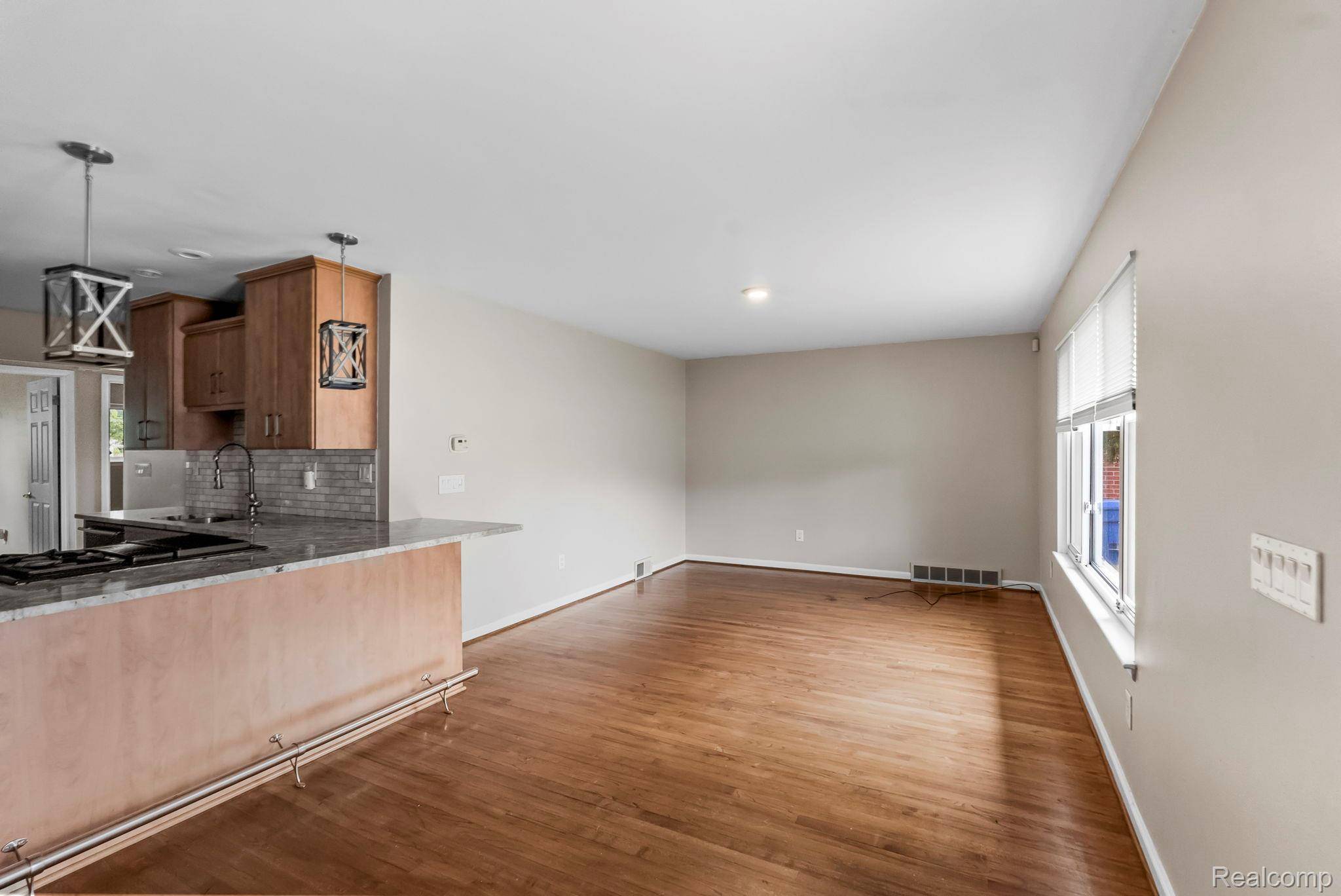 Warren, MI 48092,4629 Red Maple DR