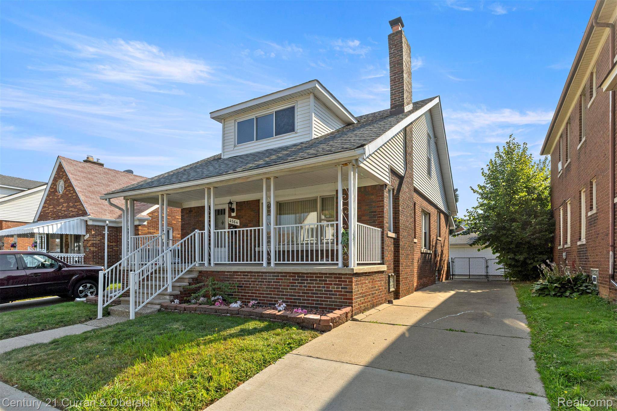 Dearborn, MI 48126,4564 Chovin ST