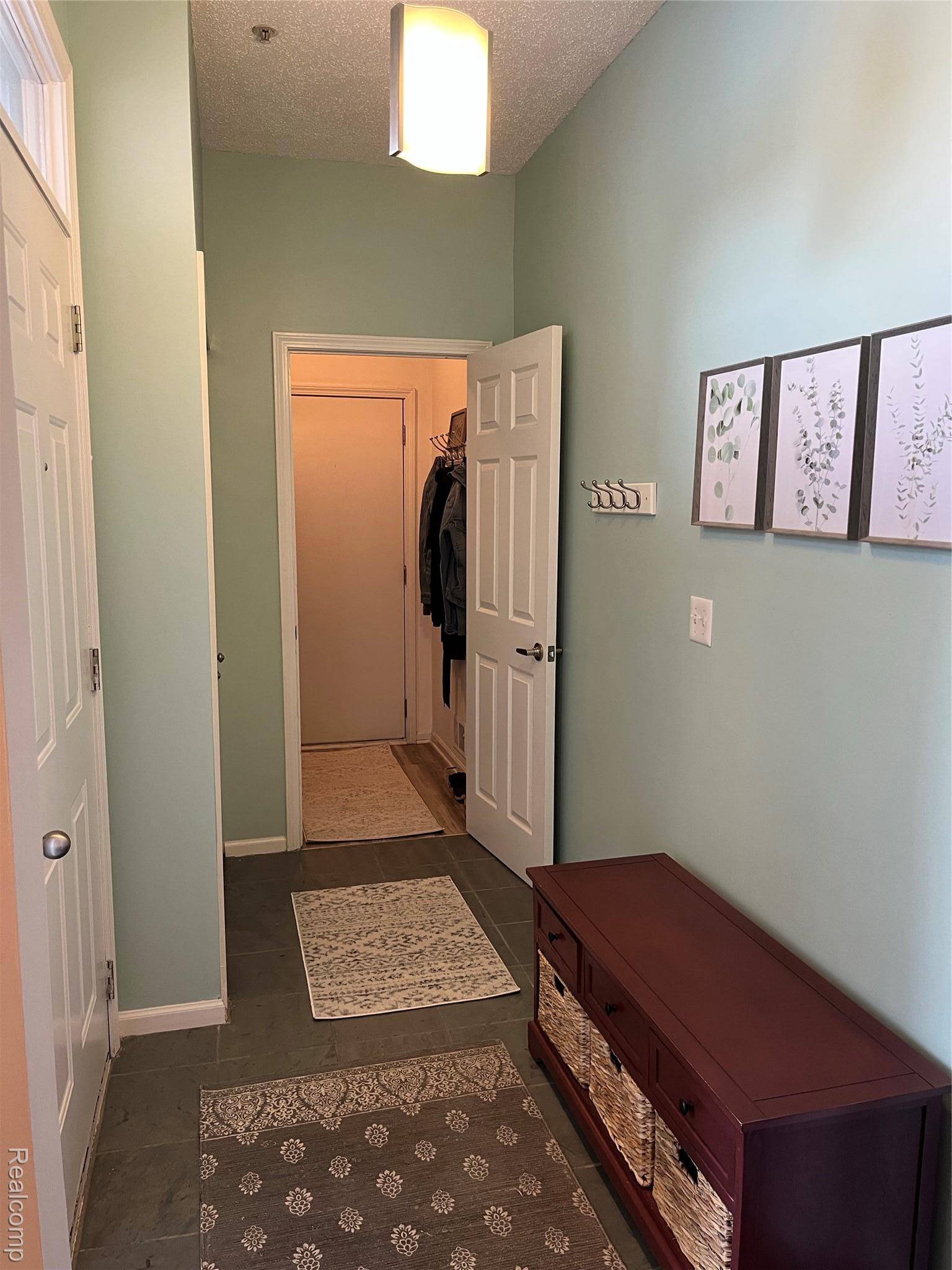 Plymouth, MI 48170,49429 Plymouth WAY