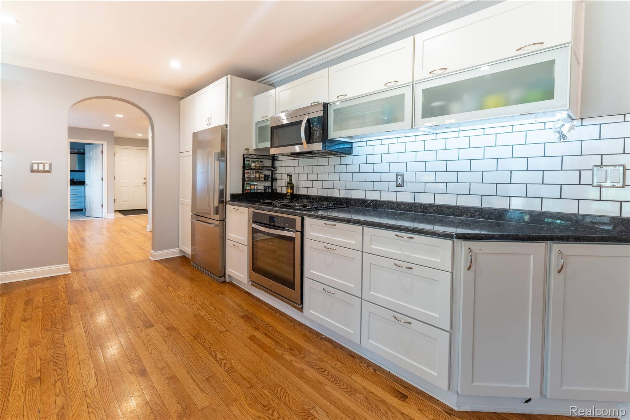 Troy, MI 48085,6655 Norton DR