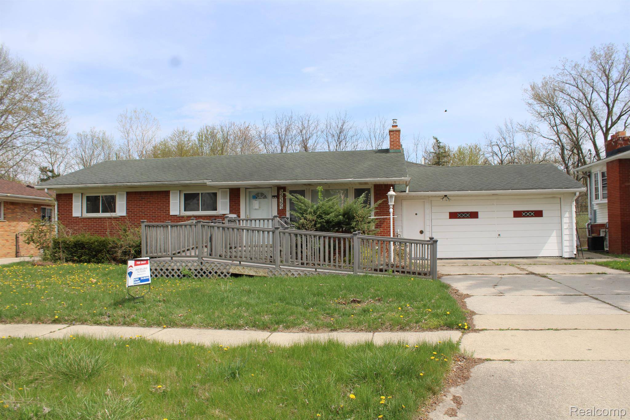 Rockwood, MI 48173,33185 Swallow DR