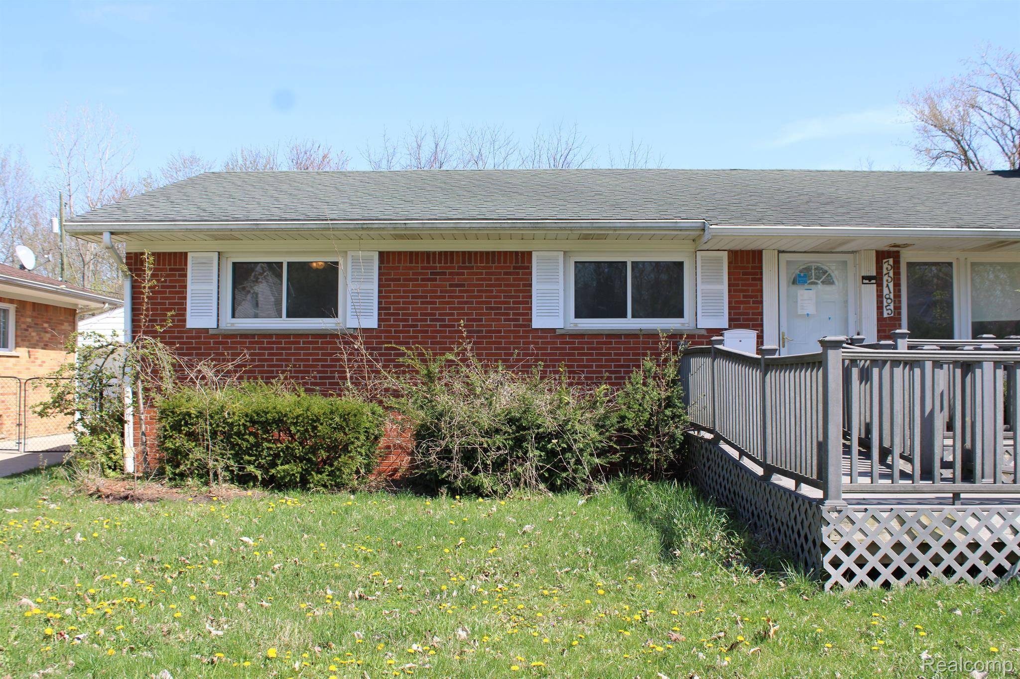 Rockwood, MI 48173,33185 Swallow DR