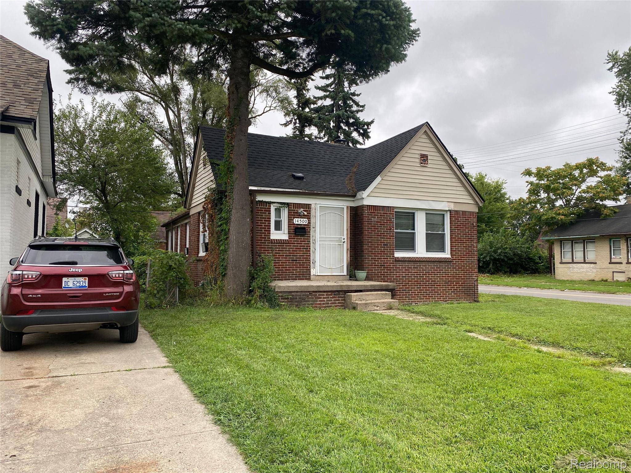 Detroit, MI 48227,14500 Mark Twain ST