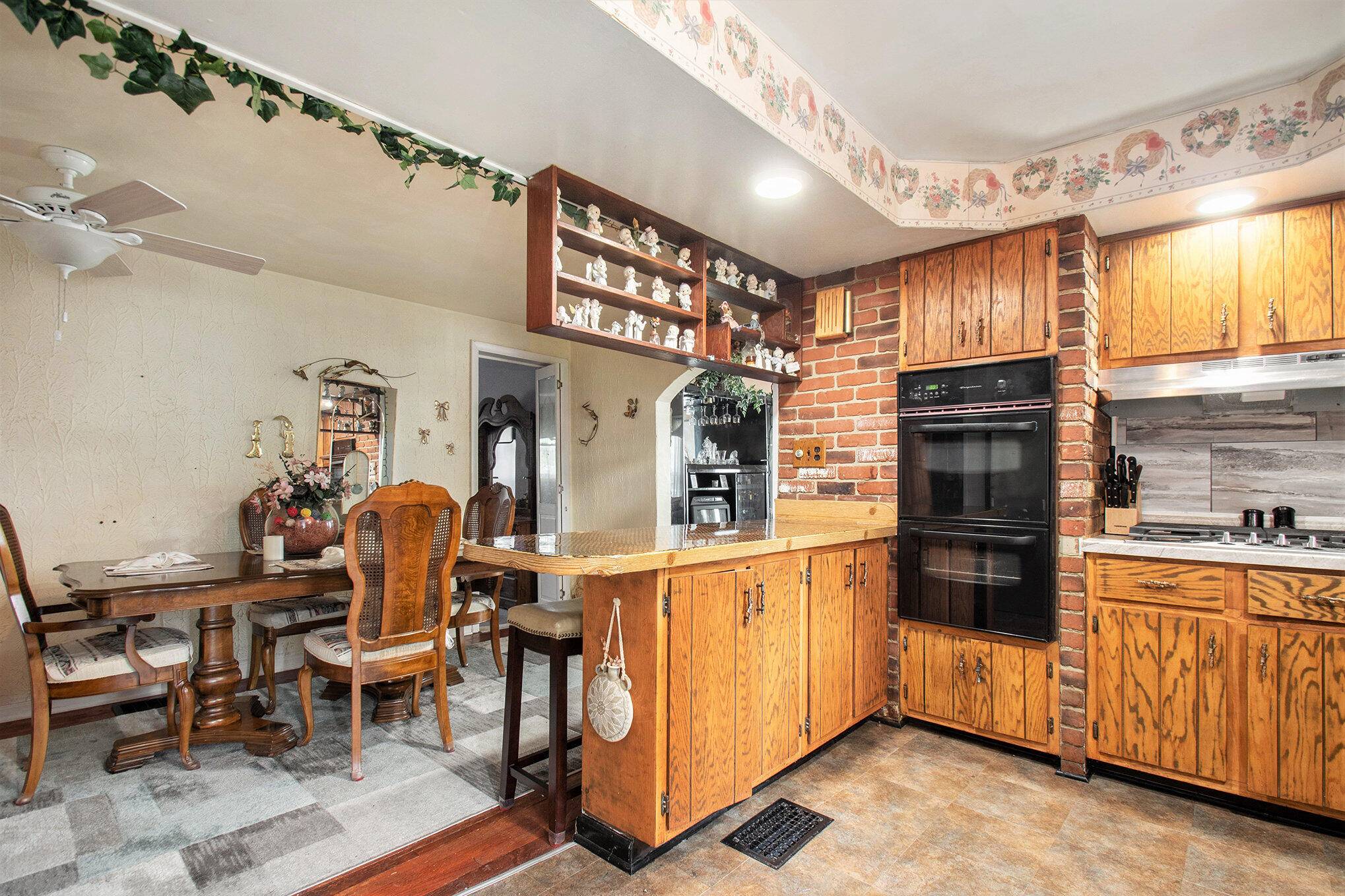 Cassopolis, MI 49031,217 W State ST