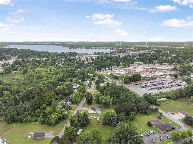 Cadillac, MI 49601,425 Whaley ST