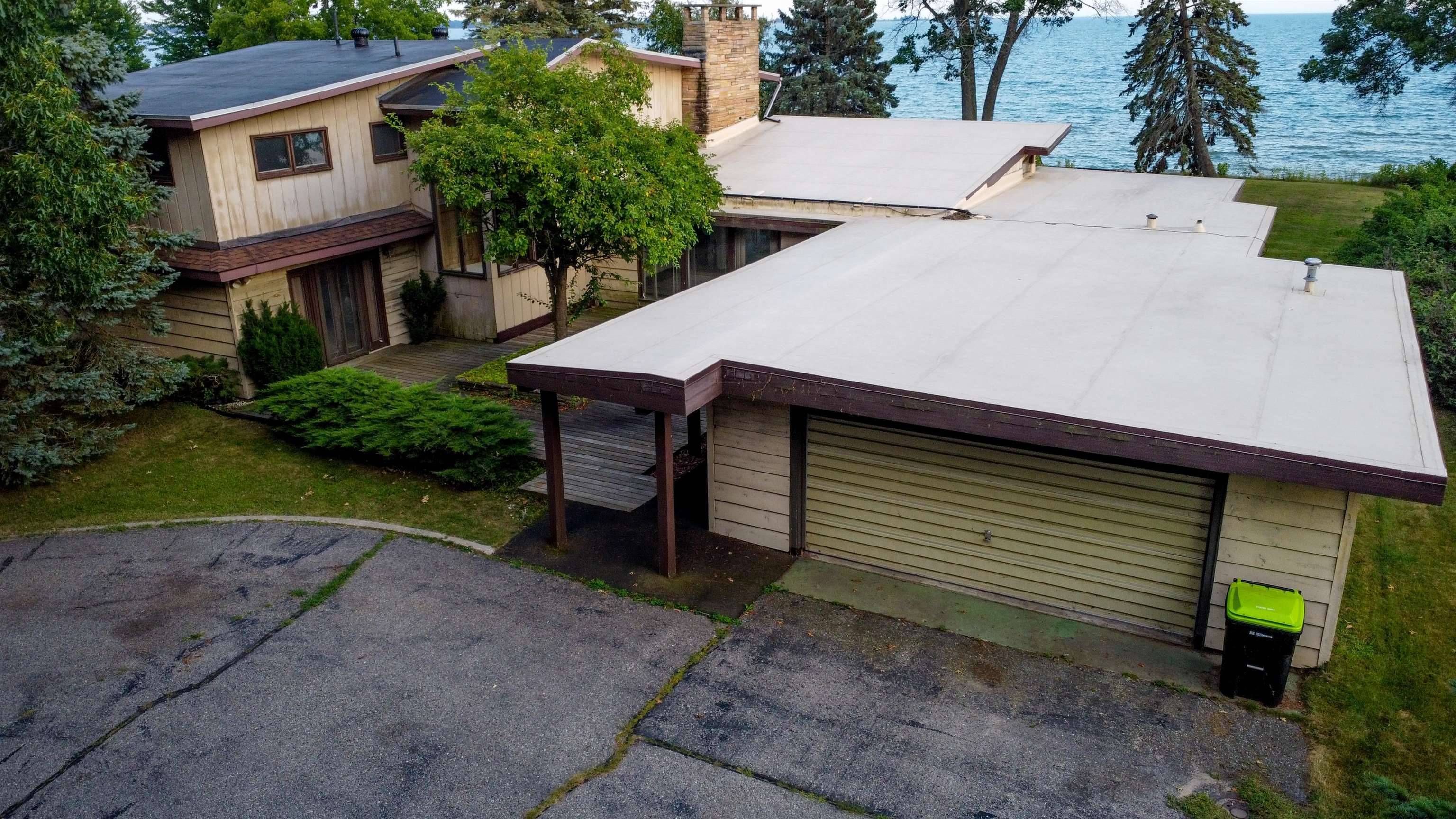 East Tawas, MI 48730,1236 Tawas Beach RD