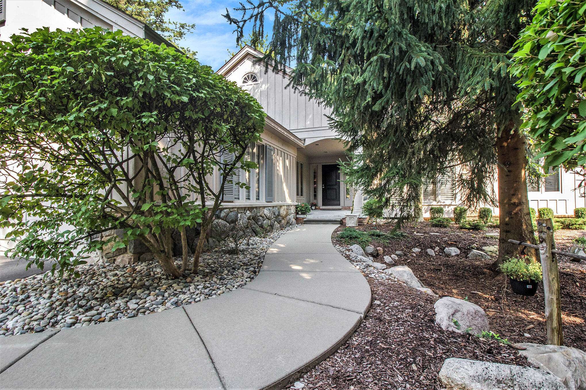 West Bloomfield, MI 48323,4826 Cliffside DR #18