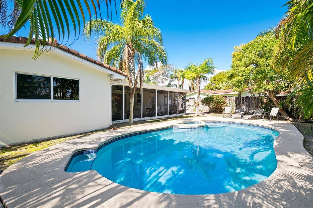 Deerfield Beach, FL 33441,806 SE 9th Ave