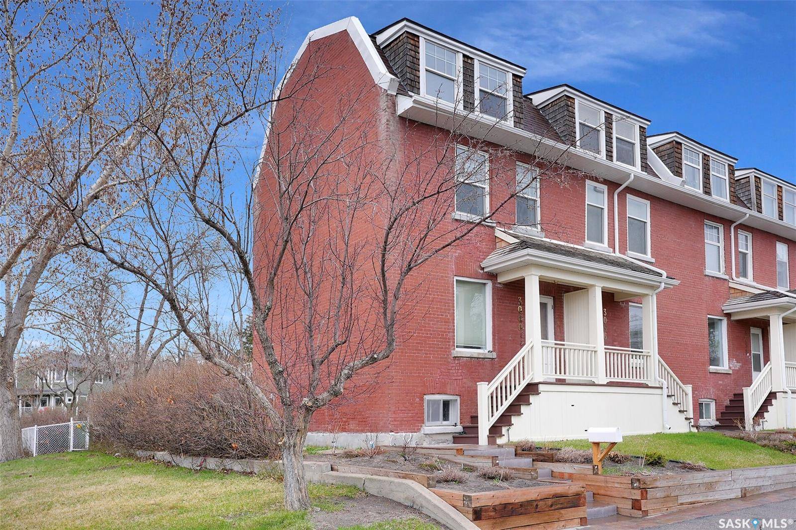 Regina, SK S4T 1W6,3060 18th AVENUE