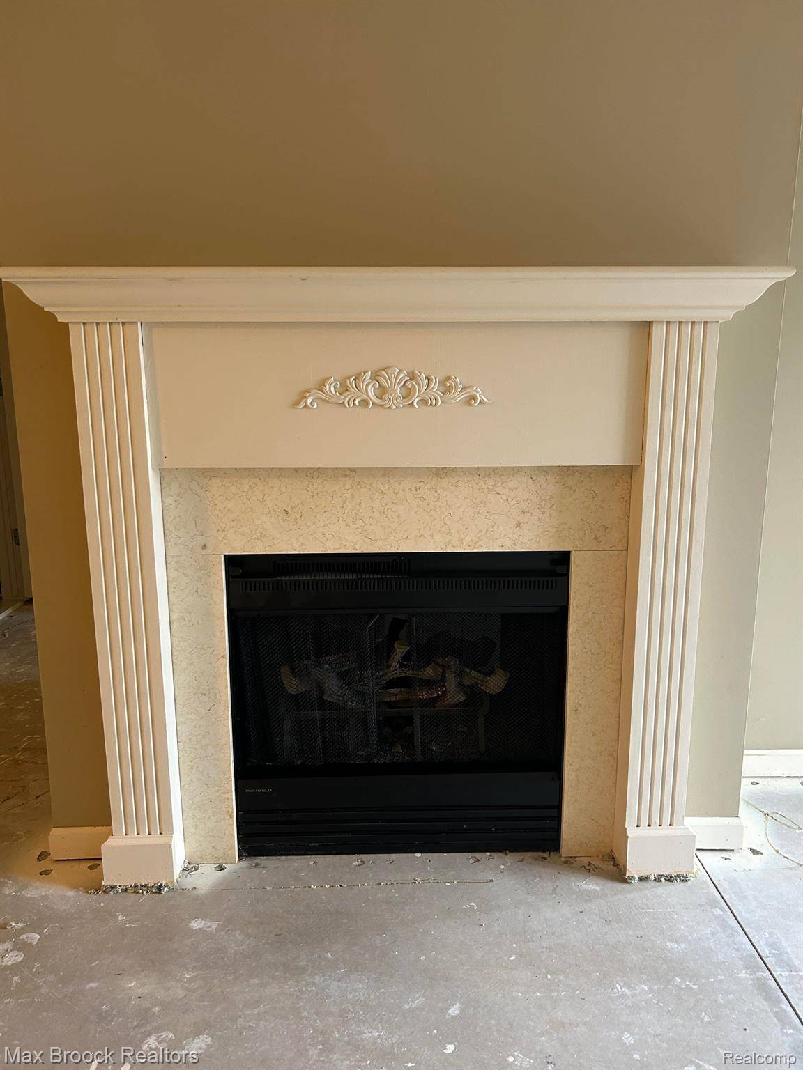 Wixom, MI 48393,339 WRIGHT ST #39