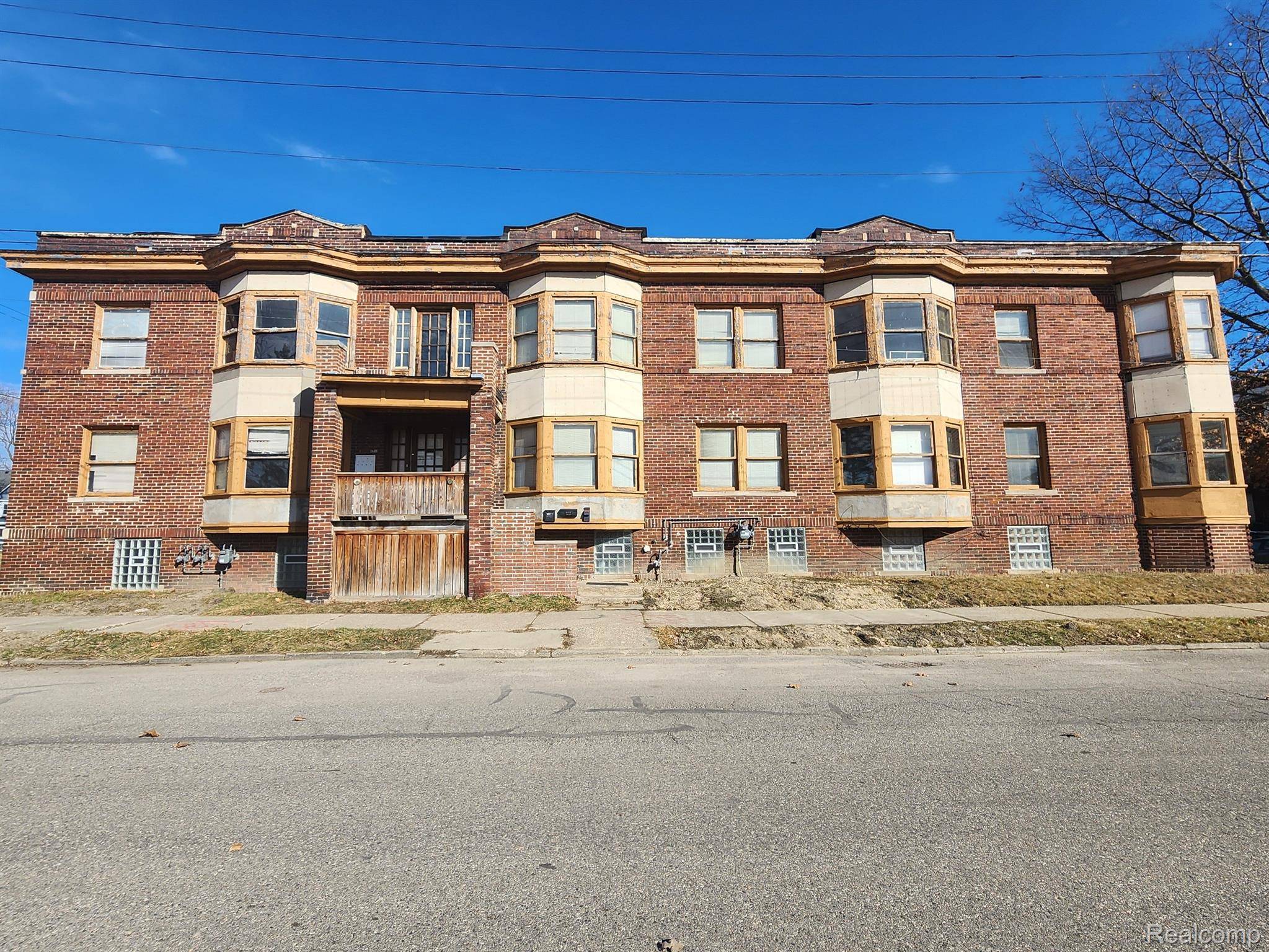 Detroit, MI 48202,503 ALGER ST