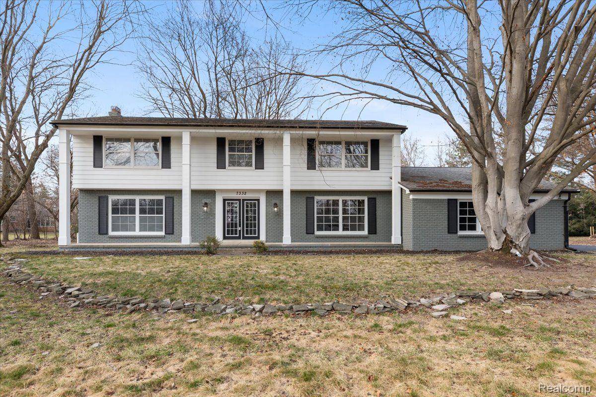 Bloomfield Hills, MI 48301,7332 LINDENMERE DR
