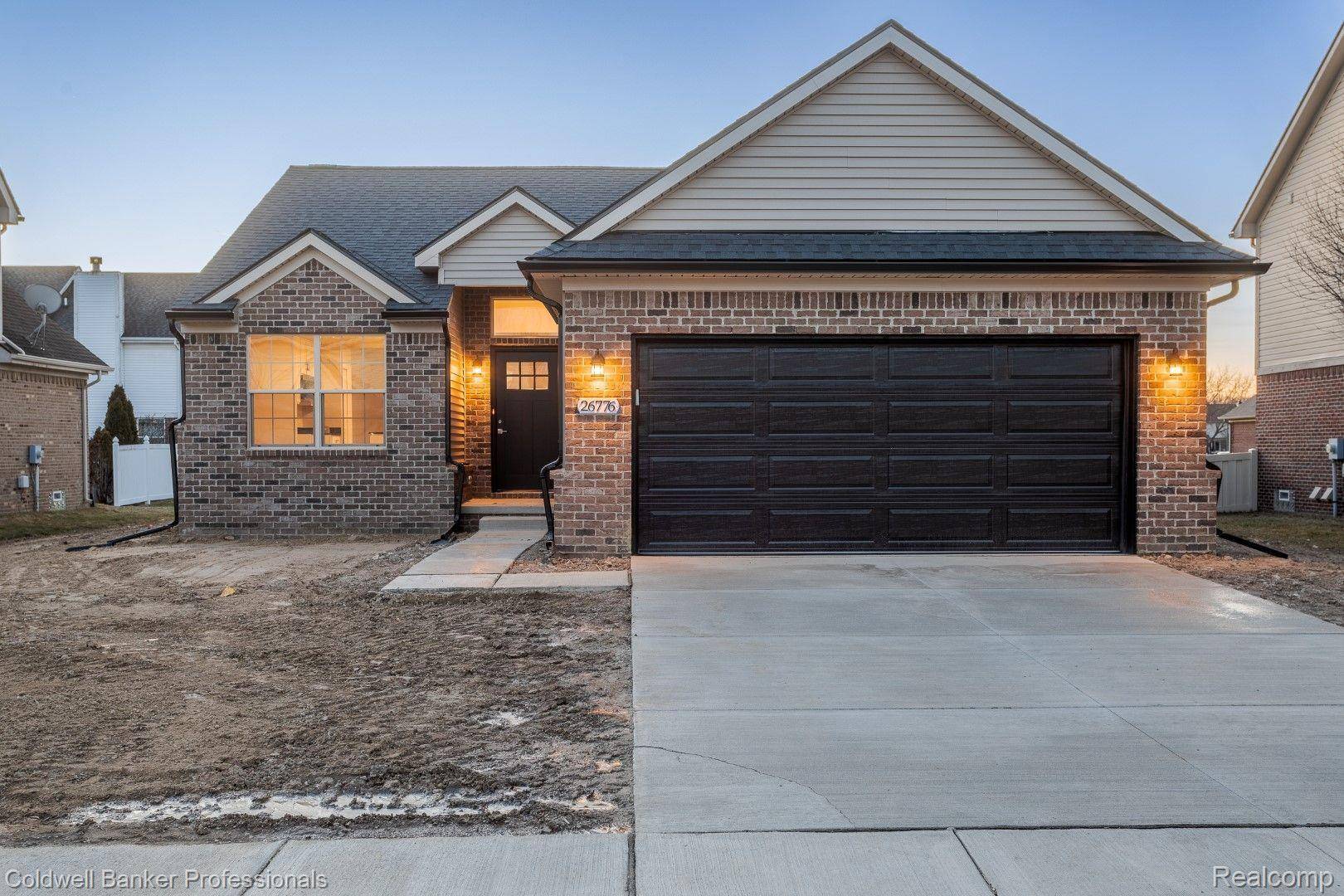 Woodhaven, MI 48183,26761 CORONATION DR