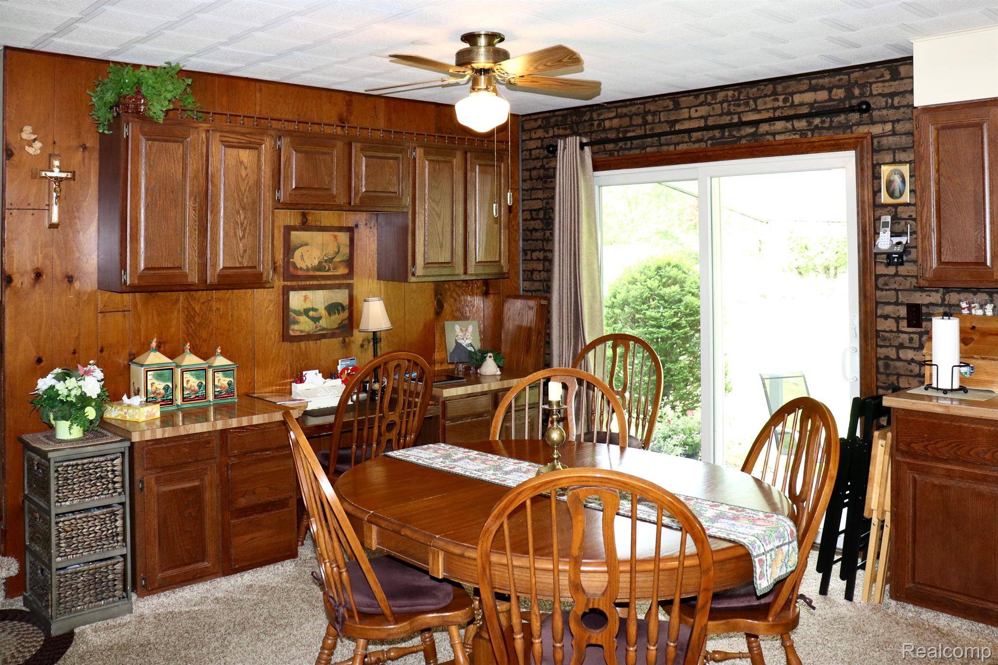 Burton, MI 48509,2407 EGLESTON AVE