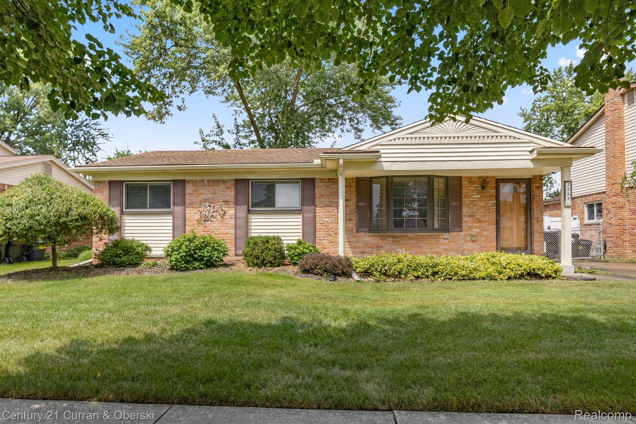 Woodhaven, MI 48183,22436 CANTERBURY ST