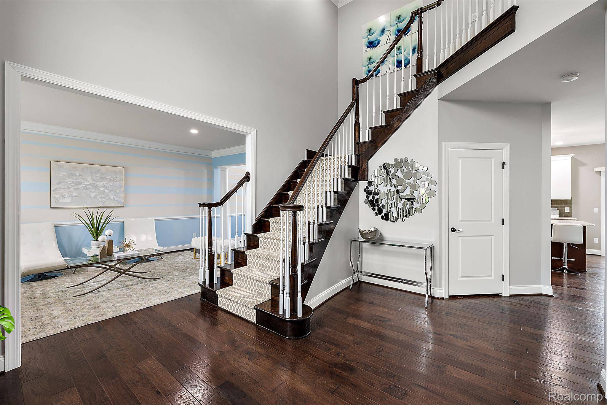 Canton, MI 48187,50702 SILVERTON