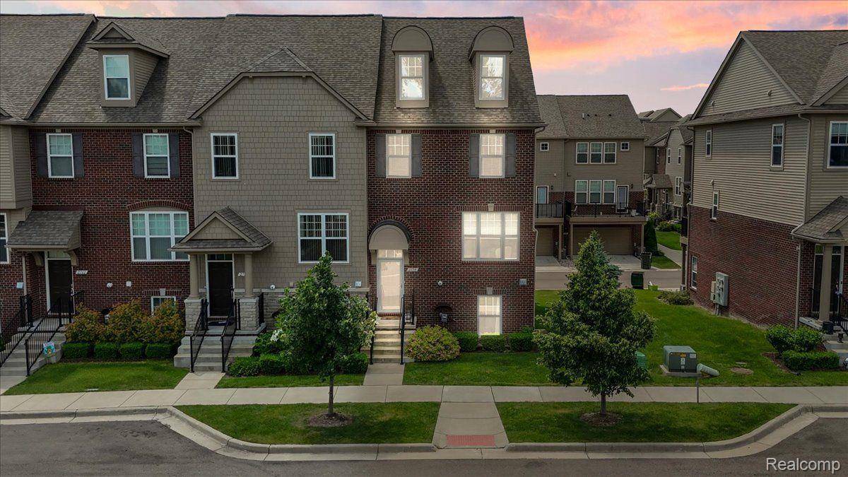 Rochester, MI 48307,2754 HELMSDALE CIR