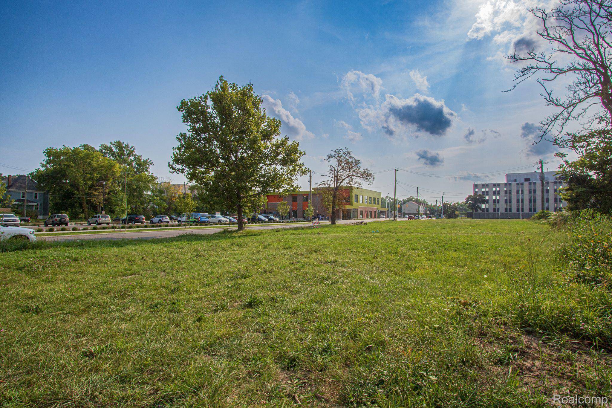 Detroit, MI 48202,45 E EUCLID ST