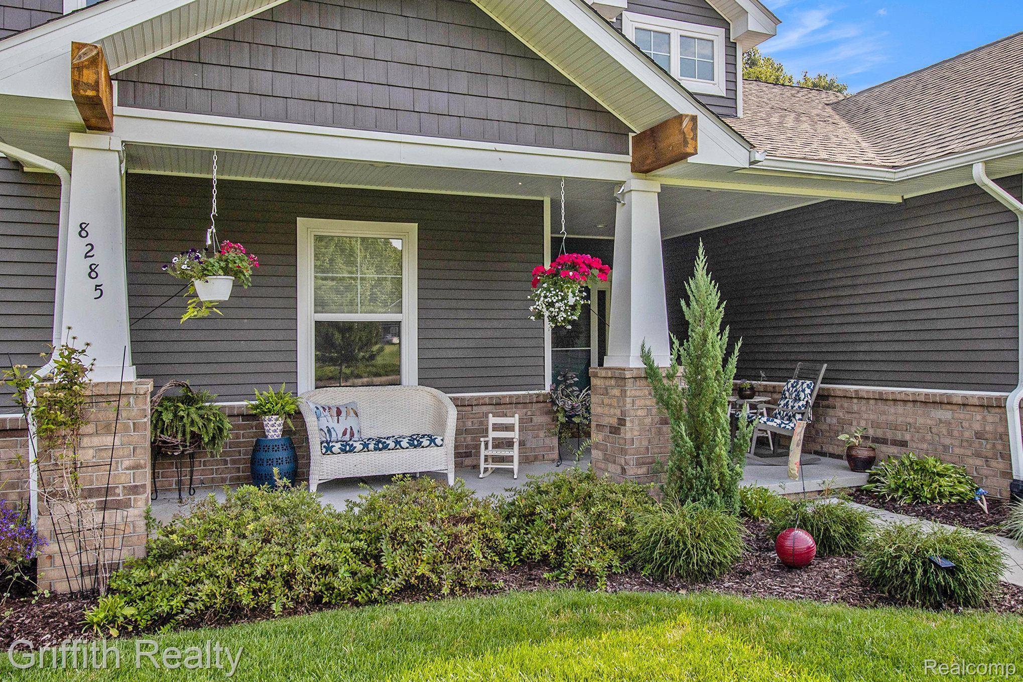 Pinckney, MI 48169,8285 MEADOW CREEK LN