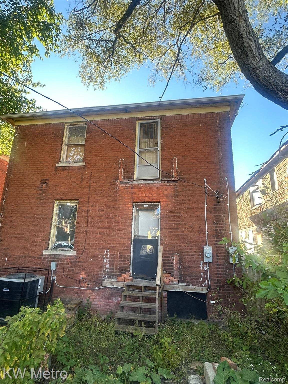 Detroit, MI 48204,12242 WASHBURN ST