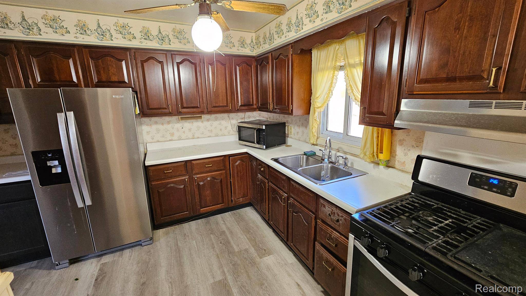 Clio, MI 48420,10365 Evelyn DR