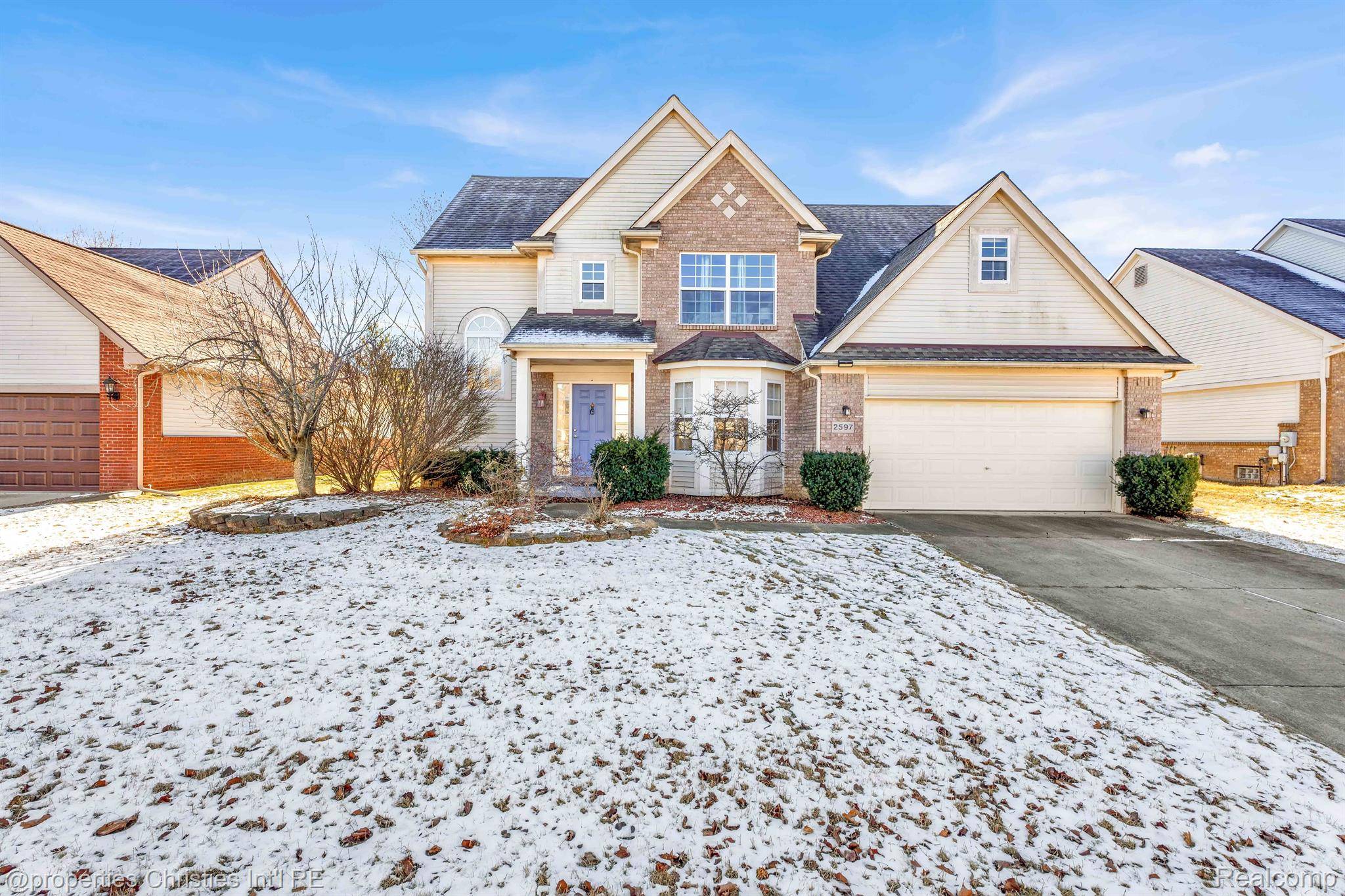 Wixom, MI 48393,2597 Blue Heron LN