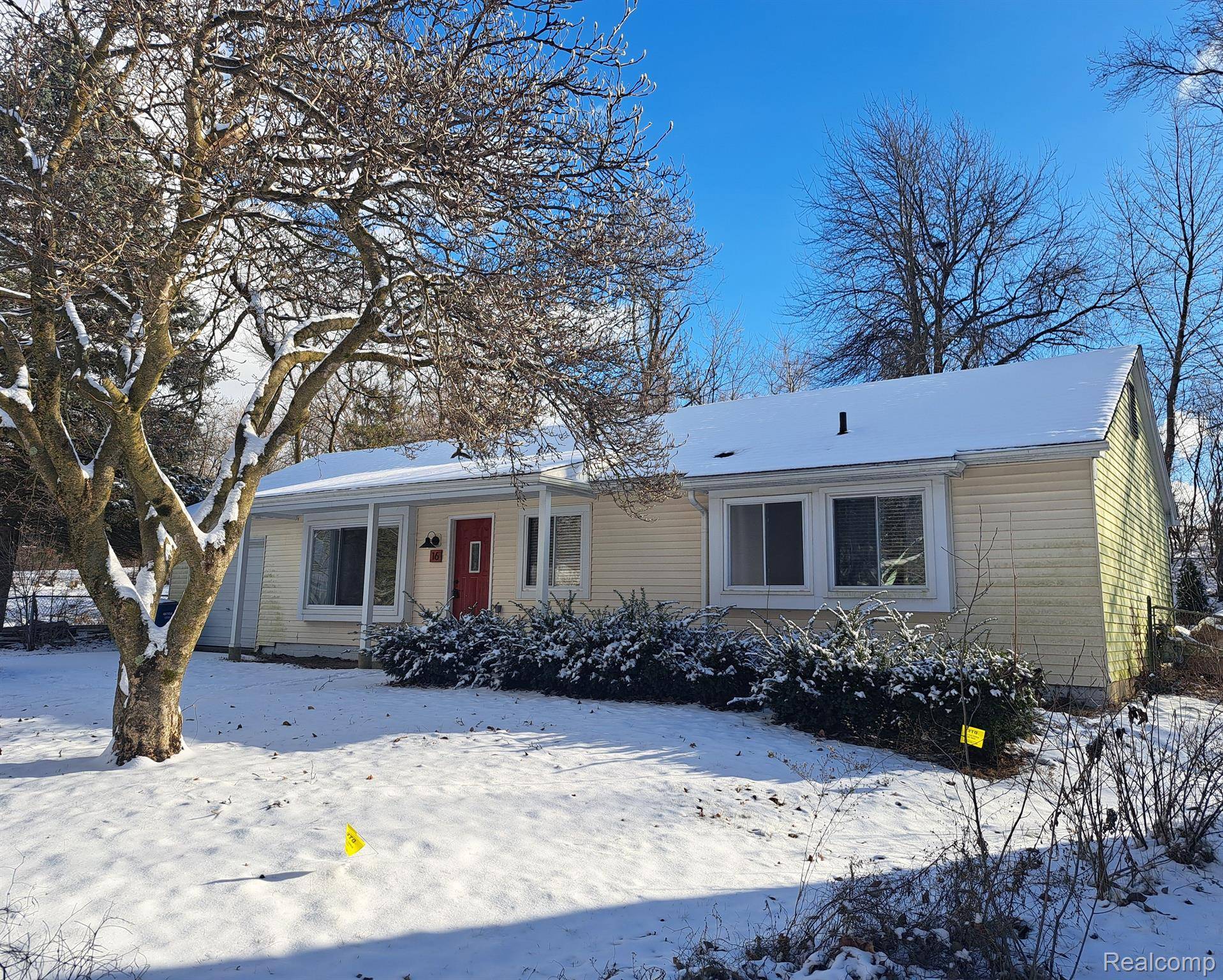16 JAY LEE CT, Ann Arbor, MI 48108