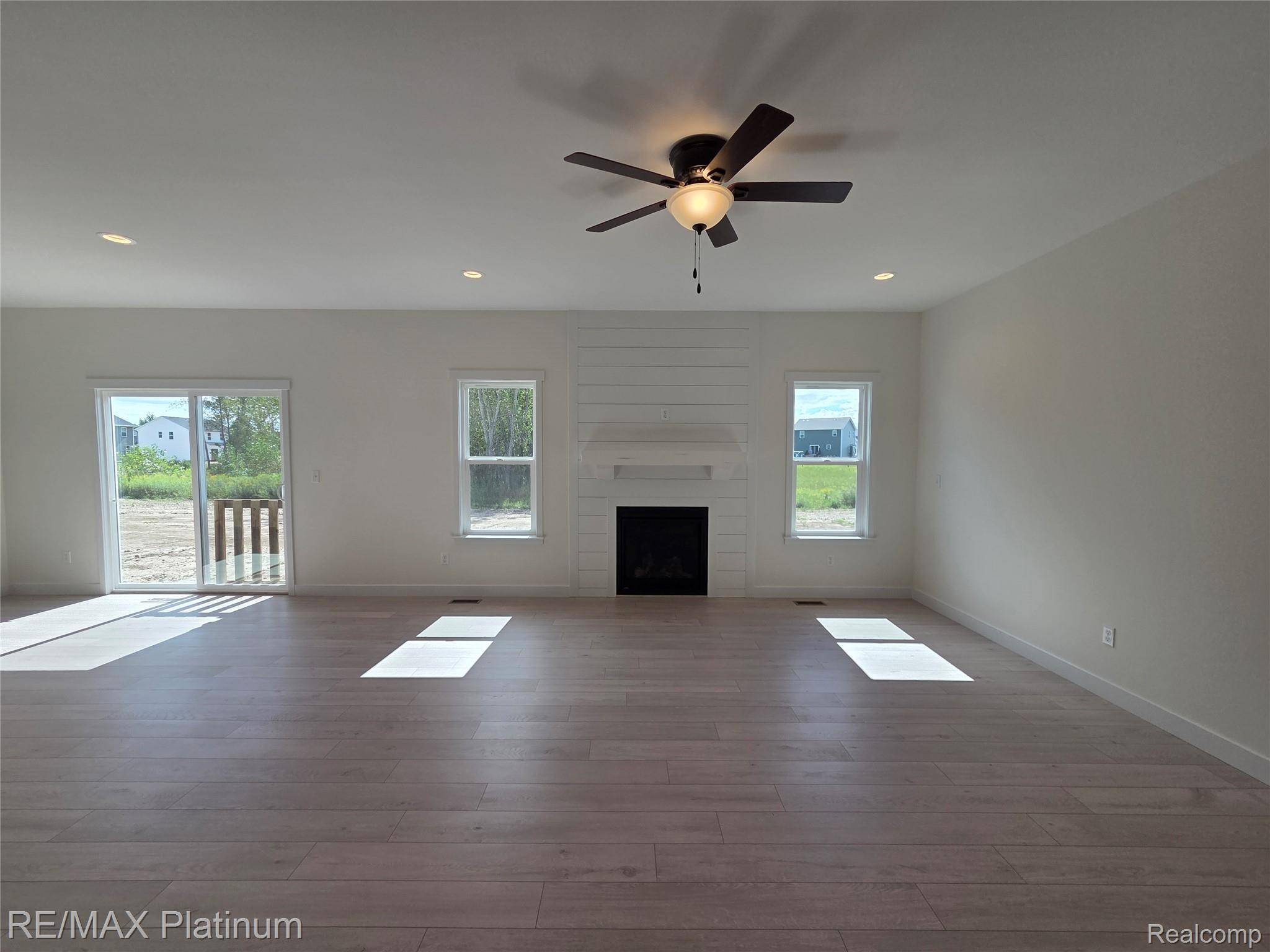 Linden, MI 48451,13054 RIVER ROCK PASS