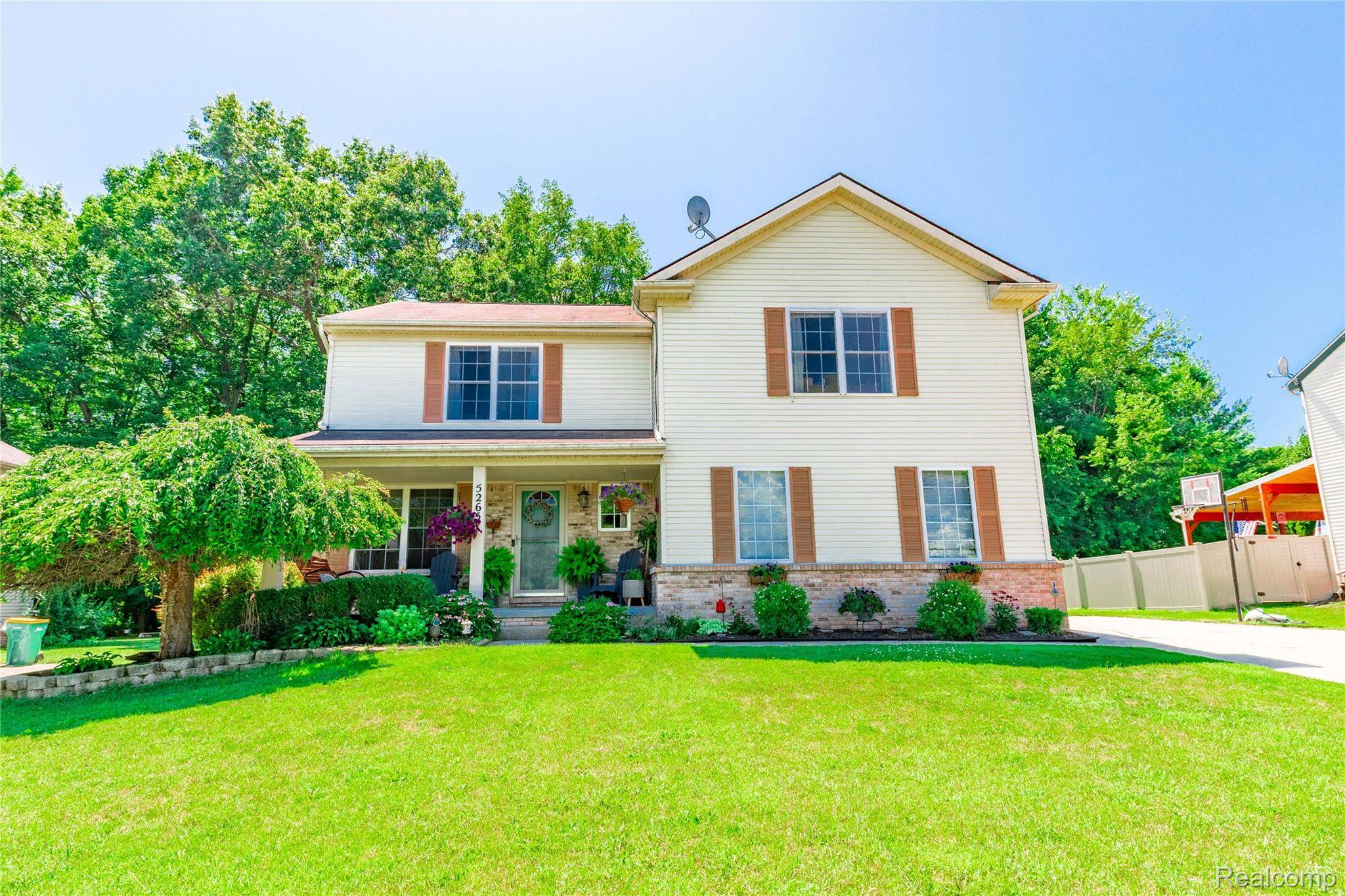 New Baltimore, MI 48047,52657 Huntley AVE