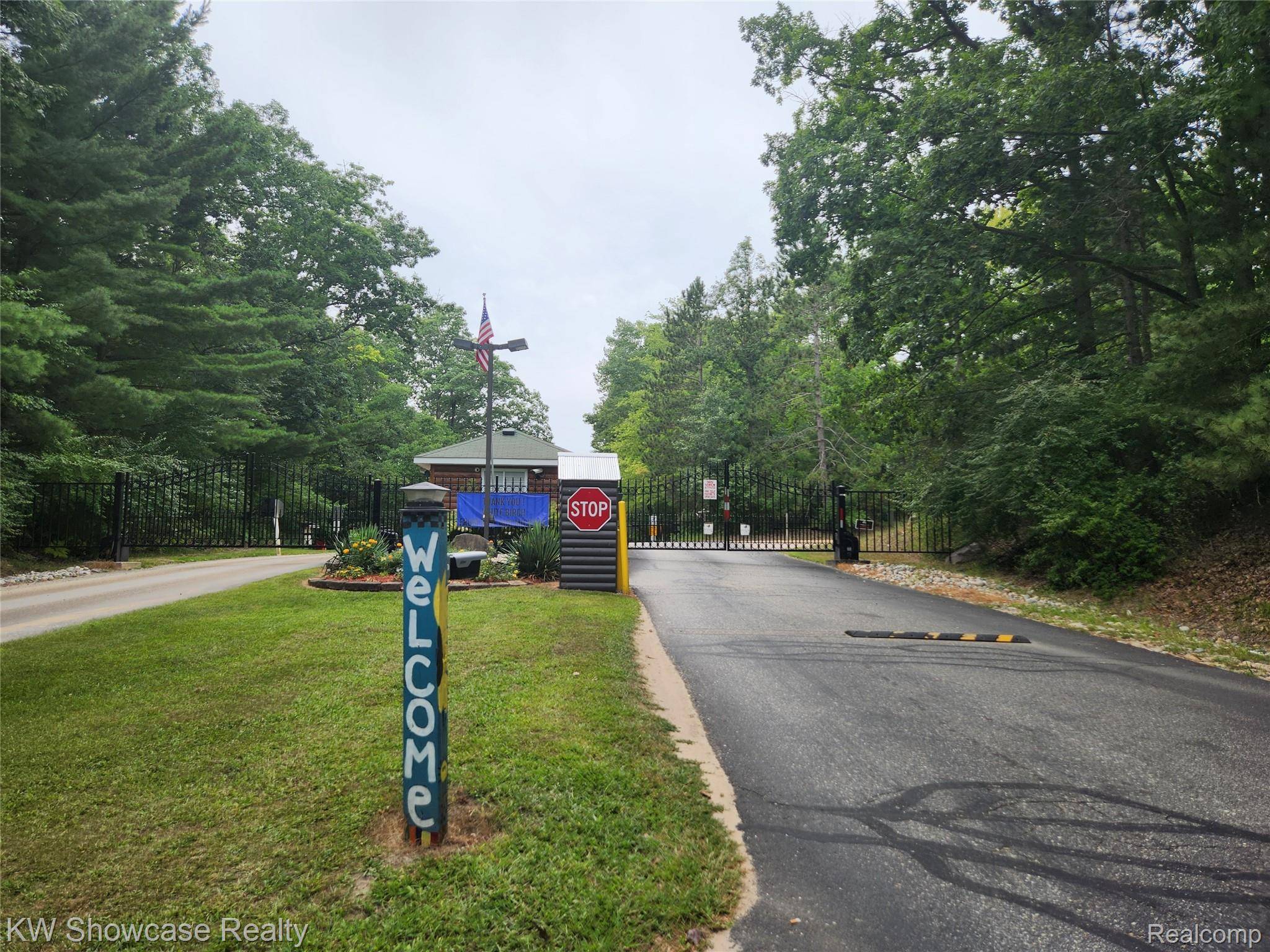 Lincoln, MI 48622,000 Red Fox Run