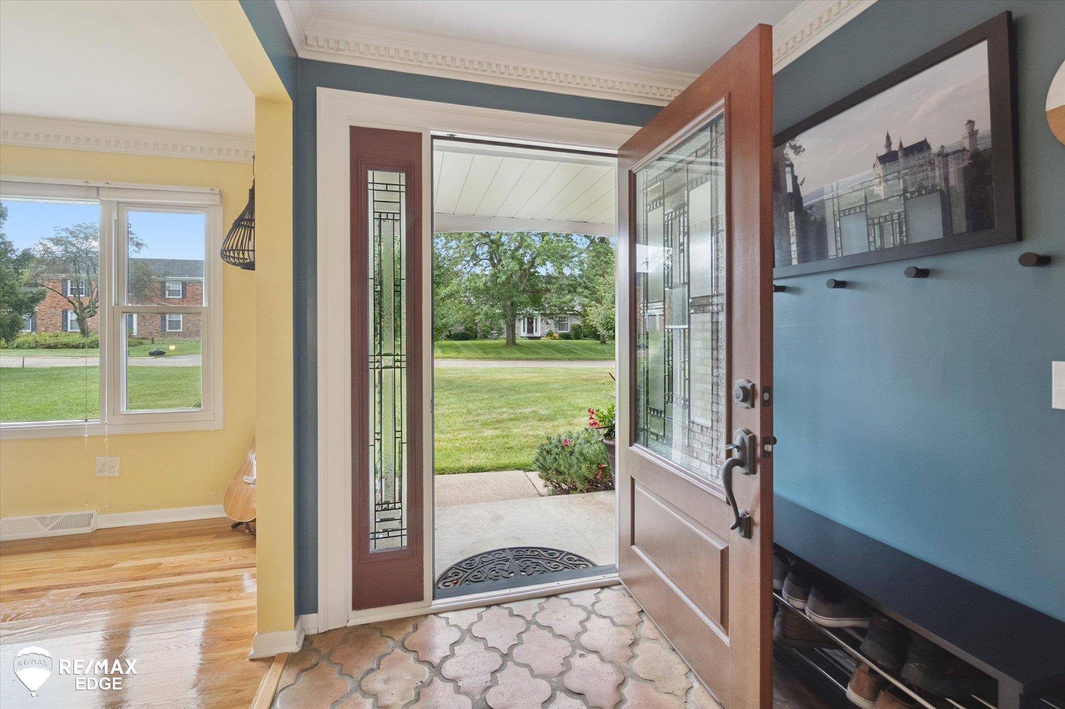 Grand Blanc, MI 48439,5083 Treehill RD