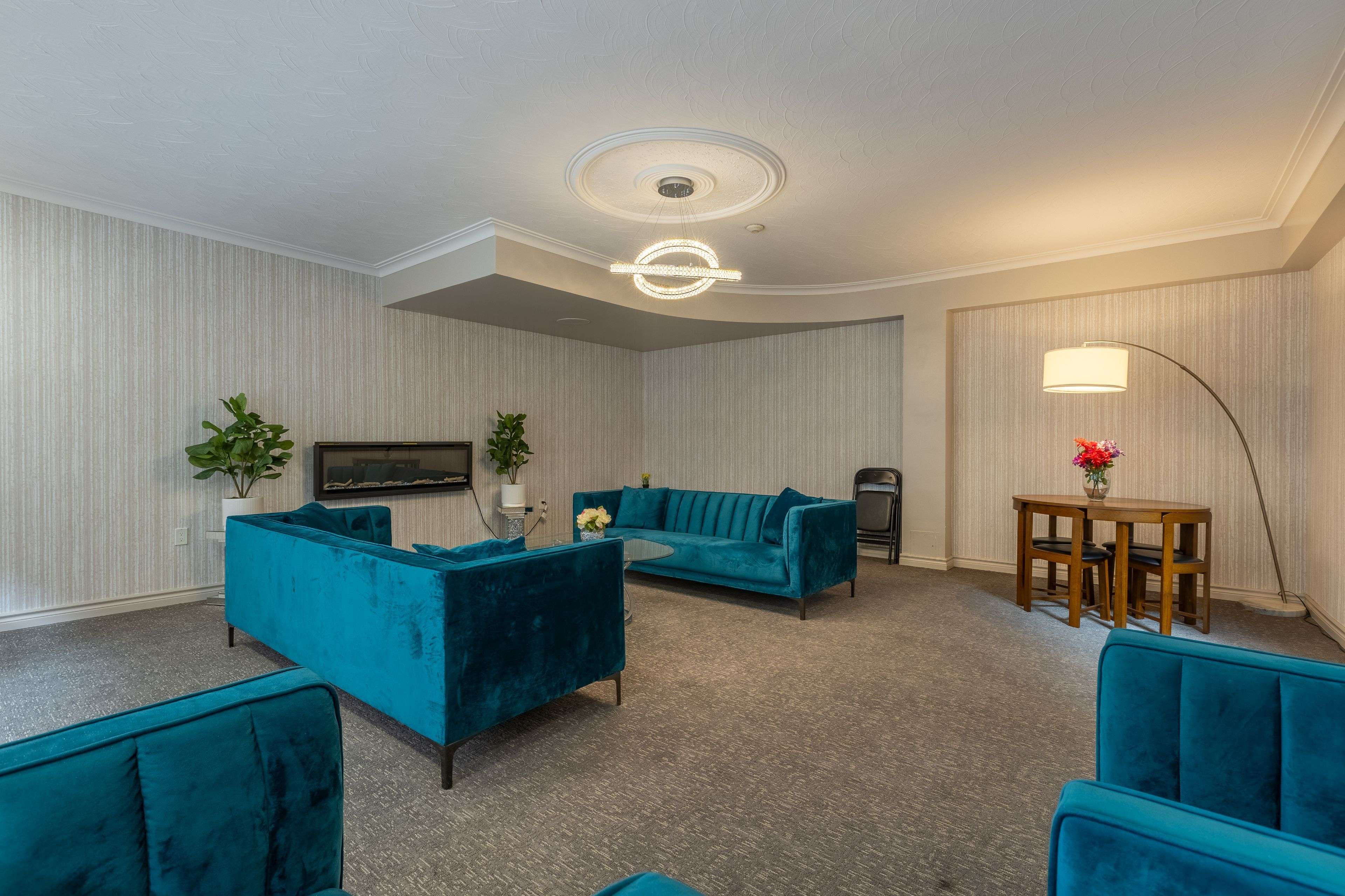 St. Catharines, ON L2N 2G5,359 Geneva ST #904