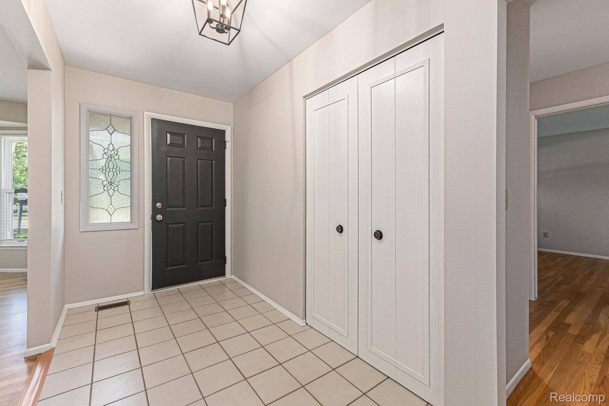 Rochester, MI 48335,36746 Brittany Hill DR